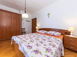 Holiday Home by the Sea With Terrace & Ocean Views on Čiovo