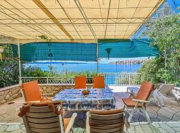 Holiday Home by the Sea With Terrace & Ocean Views on Čiovo