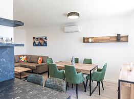 Elegant Kastel Novi Apartment With Sea View Balcony