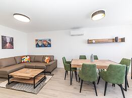 Elegant Kastel Novi Apartment With Sea View Balcony