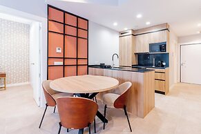 Home Art Apartments Bernabéu