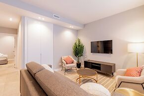 Home Art Apartments Bernabéu