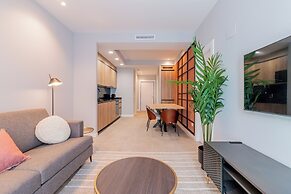 Home Art Apartments Bernabéu