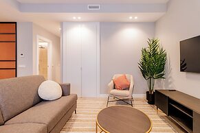 Home Art Apartments Bernabéu