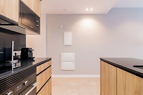 Home Art Apartments Bernabéu