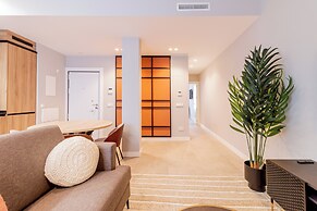 Home Art Apartments Bernabéu