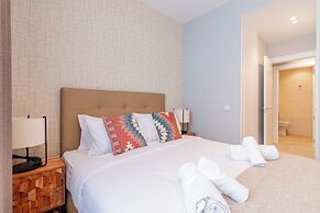 Home Art Apartments Bernabéu