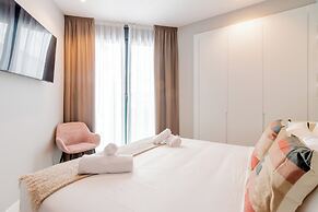 Home Art Apartments Bernabéu