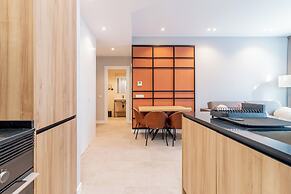 Home Art Apartments Bernabéu