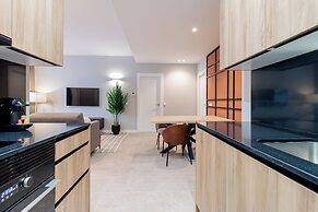 Home Art Apartments Bernabéu