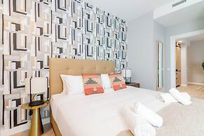 Home Art Apartments Bernabéu