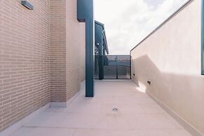 Home Art Apartments Bernabéu