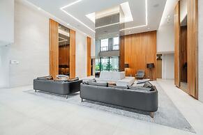 GLOBALSTAY Modern Sonic Way Condos