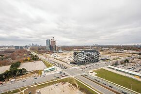 GLOBALSTAY Modern Sonic Way Condos