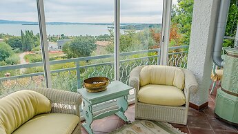 Villa Castlegrace Lake Garda - Italian Homing