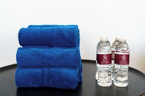 West Walk Retaj Hotel