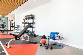 West Walk Retaj Hotel