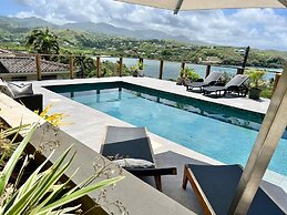 Villa Adina - Sleeps 7 - Pool - Parking - Garden