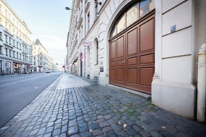 BRIGHT Leipzig Zentrum-West Stadium