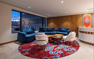 Charmwood Hotel