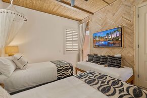 Luxe Villa Tulum in Indio