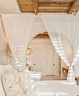 Luxe Villa Tulum in Indio