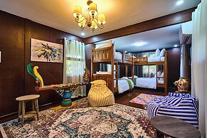 Cuatro Maya by ARAW Residences