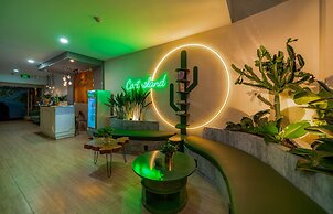 Cactusland Hotel & Apartment