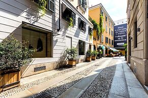 Centro Vicolo Fiori - Modern Split-level Apartment