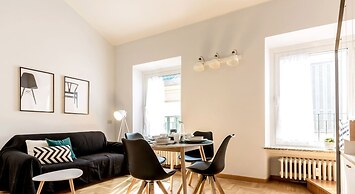 Centro Vicolo Fiori - Modern Split-level Apartment