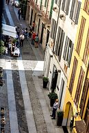 Centro Vicolo Fiori - Modern Split-level Apartment