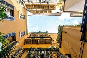 Centro Vicolo Fiori - Modern Split-level Apartment