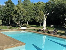 Nomád Hotel & Glamping
