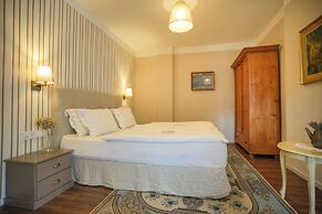 Nomád Hotel & Glamping