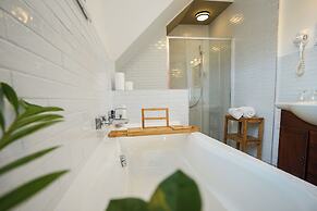 Nomád Hotel & Glamping