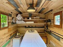 Nomád Hotel & Glamping