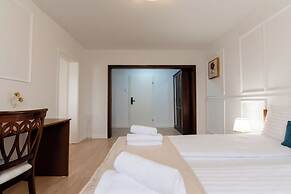 Hotel Royal Plaza
