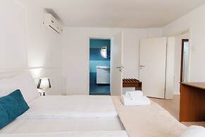 Hotel Royal Plaza