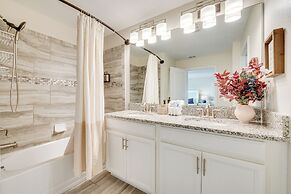 Resort Retreat w/ Lanai & Games: 10 Mi to Disney!