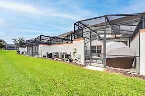 Resort Retreat w/ Lanai & Games: 10 Mi to Disney!