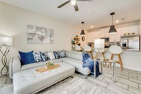 Resort Retreat w/ Lanai & Games: 10 Mi to Disney!