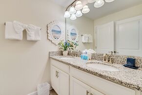 Resort Retreat w/ Lanai & Games: 10 Mi to Disney!