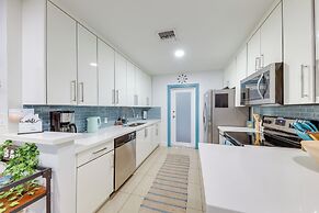 3 Mi to Beach: Pet-friendly Fort Lauderdale Home!