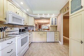Apartment w/ Patio & Pool Access in Pompano Beach!
