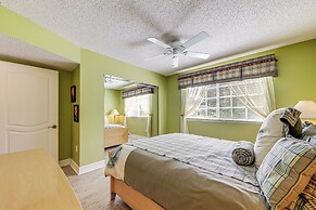 Apartment w/ Patio & Pool Access in Pompano Beach!