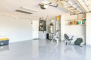 Heated Pool & Grill: Modern Port St Lucie Home