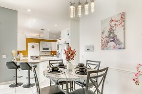 Heated Pool & Grill: Modern Port St Lucie Home