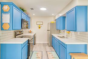 1 Mi to Dtwn: Home w/ Furnished Patio in Pensacola