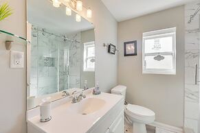 1 Mi to Dtwn: Home w/ Furnished Patio in Pensacola