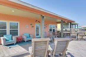 Walk to Beach: Coastal Gem in Bolivar Peninsula!